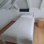 Lalu On The Water Apartment